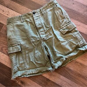 Cute Madewell Cargo Cutoffs